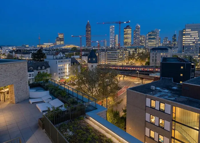Business With Skyline View With Parking Space * Frankfurt am Main